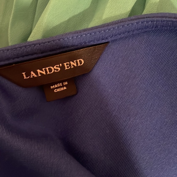 Dress - Picture 6 of 8